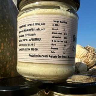 Artichoke and almond cream 180 gr